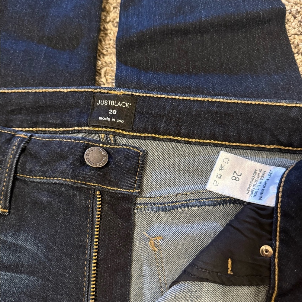 Just Black womens Dark Blue Jeans-never worn